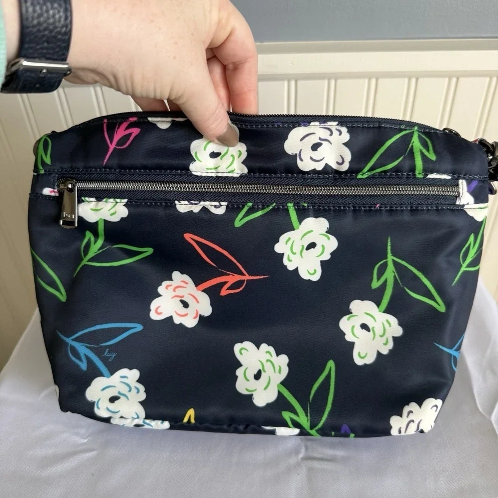 Lug FLare 2 Crossbody Shoulder Bag Purse Bright Floral Flower Navy Blue NWOT